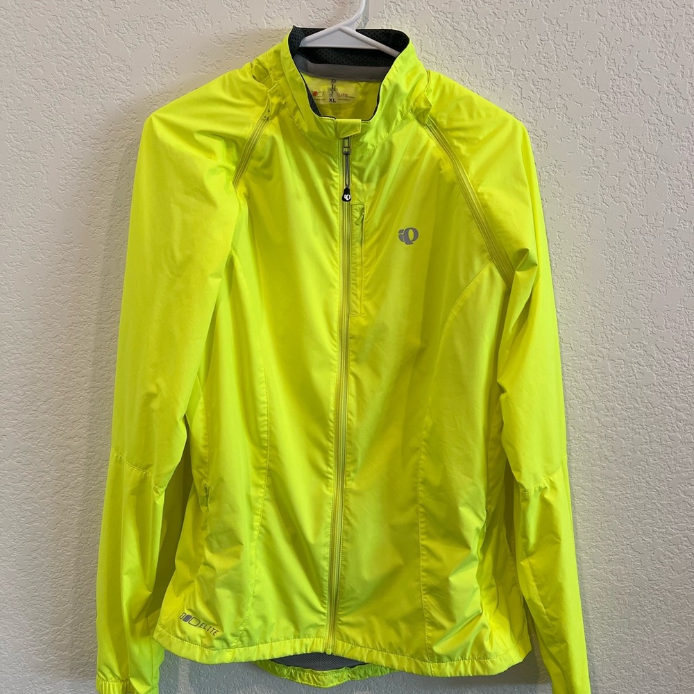 Pearl Izumi Yellow Elite Series Utility Jacket with Full-Length Zipper